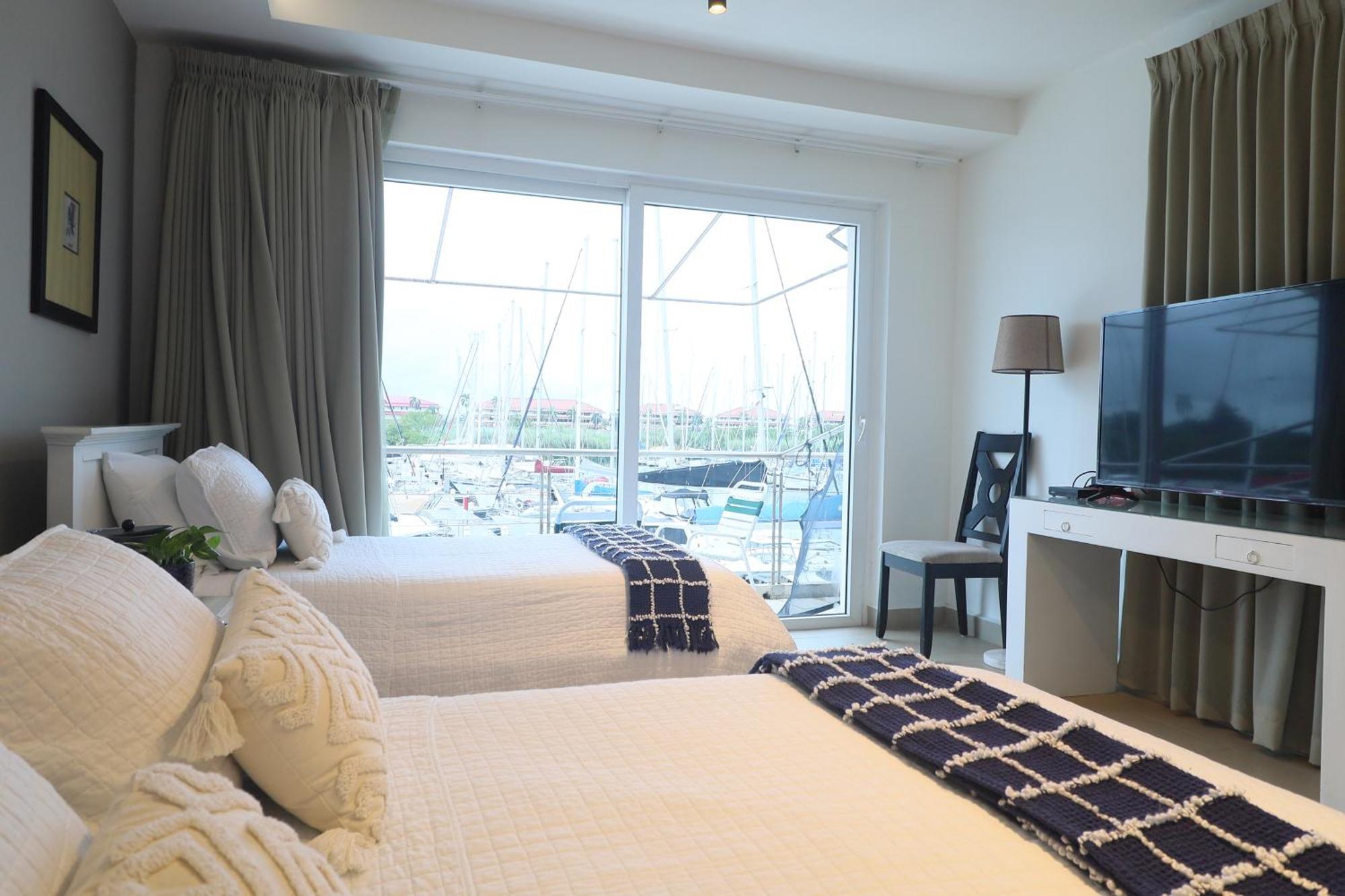 Marina Hotel At Shelter Bay Colon Esterno foto