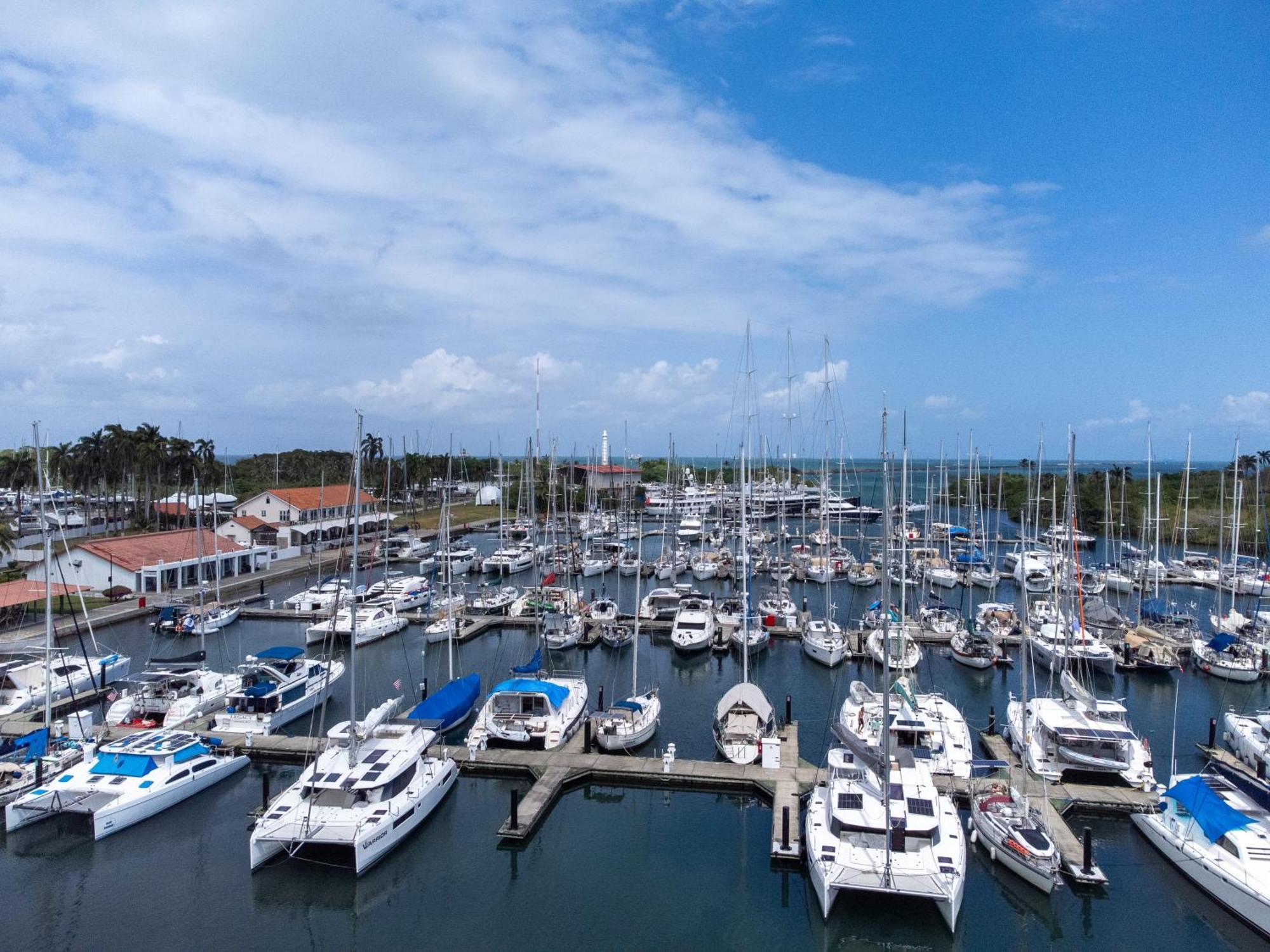 Marina Hotel At Shelter Bay Colon Esterno foto